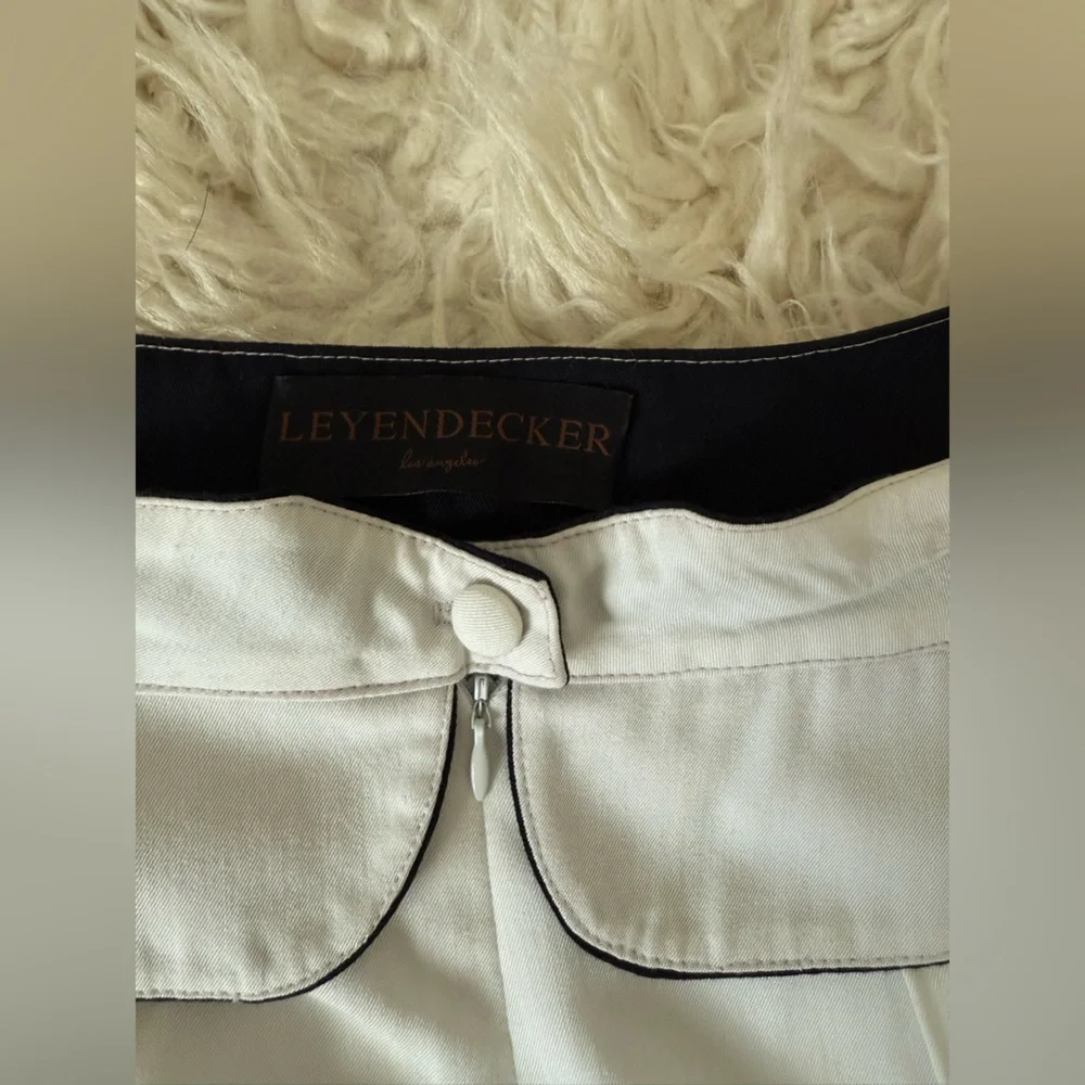 Leyendecker Skirt size 8